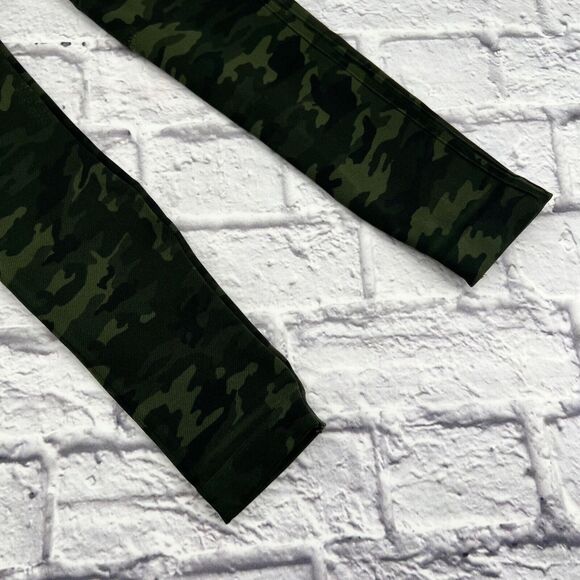 Spanx Look At Me Now Seamless Athletic Leggings Women's Green Camouflage Small - Picture 4 of 9
